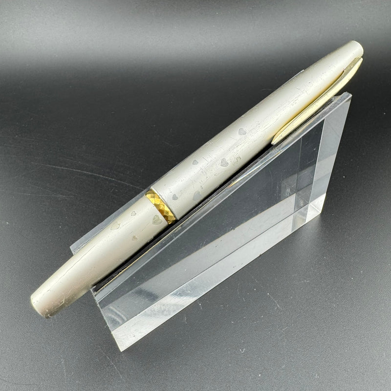 Pilot Elite Lady Silver Heart Pocket Fountain Pen 18K Gold Fine Nib