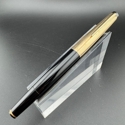 Montblanc Meisterstück No. 72 Fountain Pen 18C Gold Broad Nib Serviced