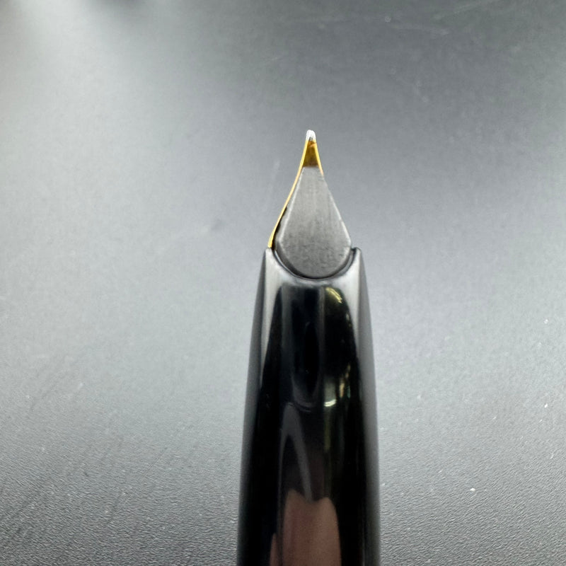 Montblanc Meisterstück No. 74 Fountain Pen 18C Gold Extra-Fine Nib Serviced