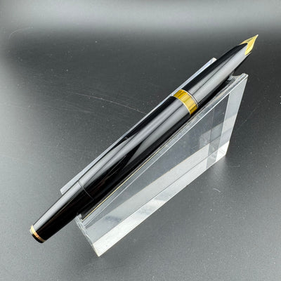 Montblanc Meisterstück No. 74 Fountain Pen 18C Gold Extra-Fine Nib Serviced