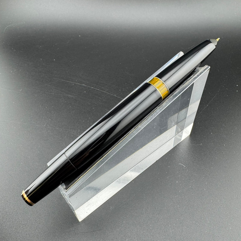 Montblanc Meisterstück No. 74 Fountain Pen 18C Gold Extra-Fine Nib Serviced