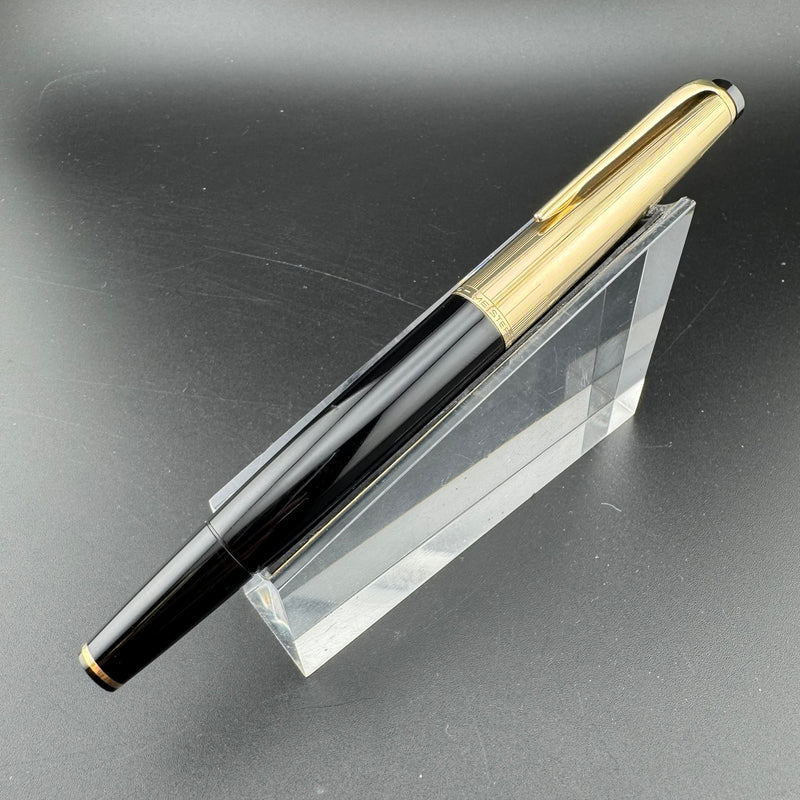 Montblanc Meisterstück No. 74 Fountain Pen 18C Gold Extra-Fine Nib Serviced