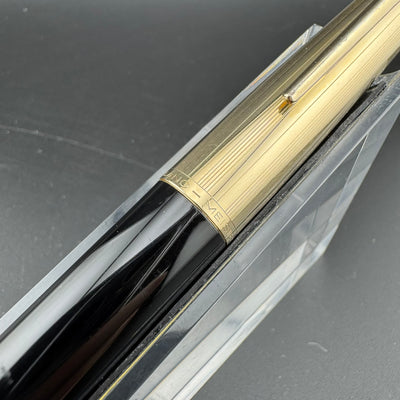 Montblanc Meisterstück No. 74 Fountain Pen 18C Gold Extra-Fine Nib Serviced