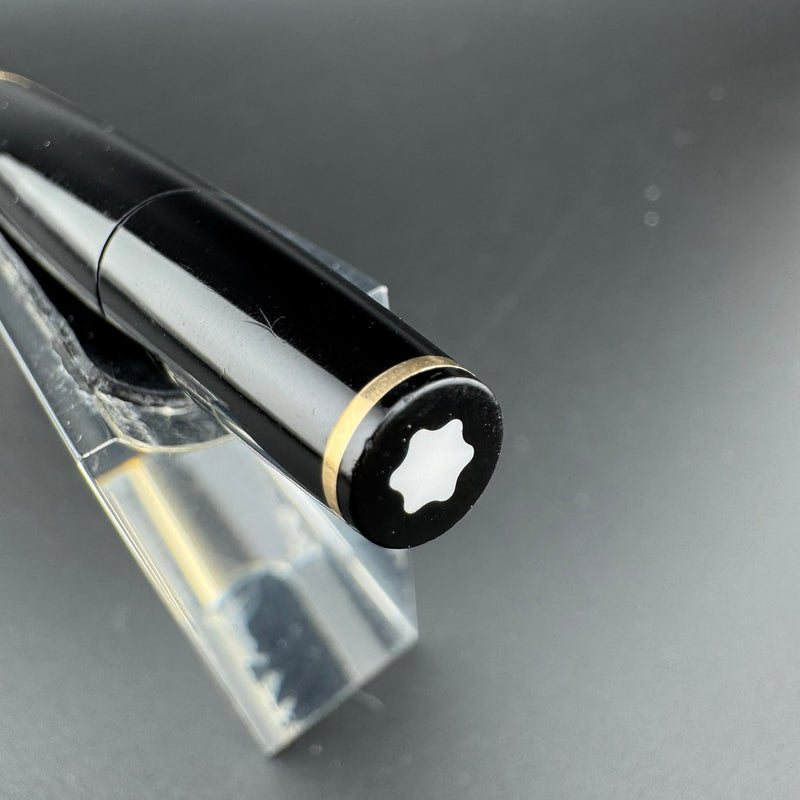 Montblanc Meisterstück No. 74 Fountain Pen 18C Gold Extra-Fine Nib Serviced