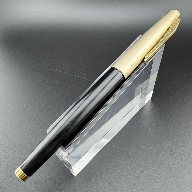 Pilot E Silver & Black Fountain Pen 14K Gold Posting Nib