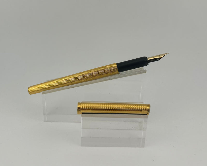 Dunhill Gold Fountain Pen 14k EF Nib