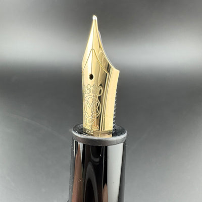 Montblanc Meisterstück No. 146 Fountain Pen 14K Gold Extra-Fine Nib Serviced