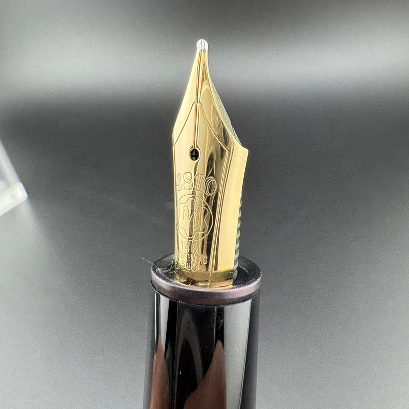Montblanc Meisterstück No. 146 Fountain Pen 14K Gold Medium Nib Serviced