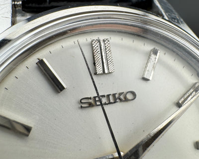 King Seiko Second 44KS 44-9990 Manual Wind Watch Shield Medallion