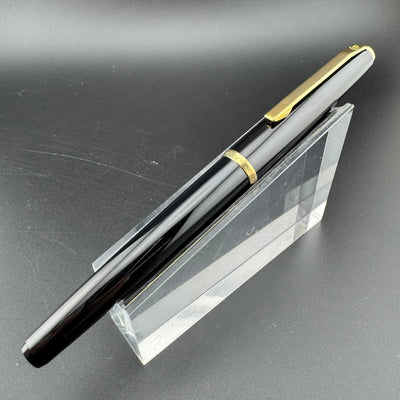 Pelikan Black Resin Cartridge Fountain Pen 14C Gold Fine Nib