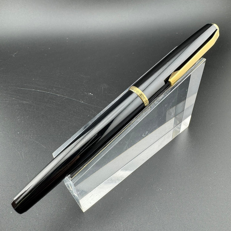 Pelikan Black Resin Cartridge Fountain Pen 14C Gold Fine Nib