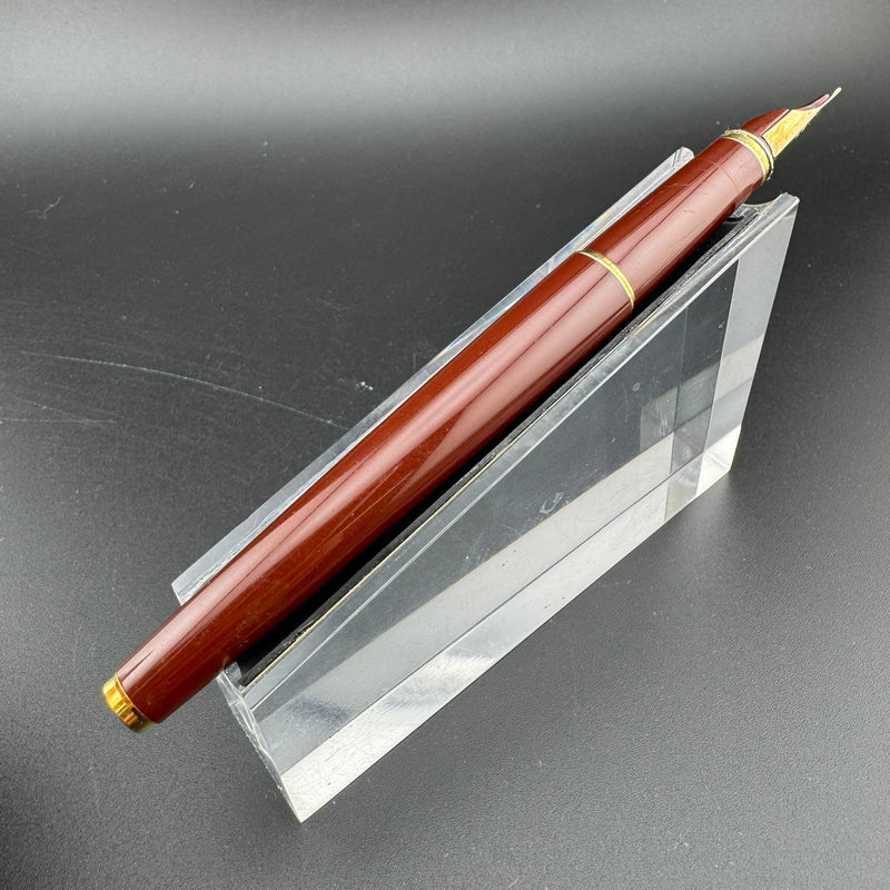 Pilot Deluxe Burgundy Fountain Pen 14K Gold Fine Nib 6-93