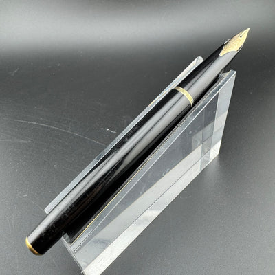 Sailor Black Fountain Pen 14K Swiss Bank Gold Fine Nib 1-71