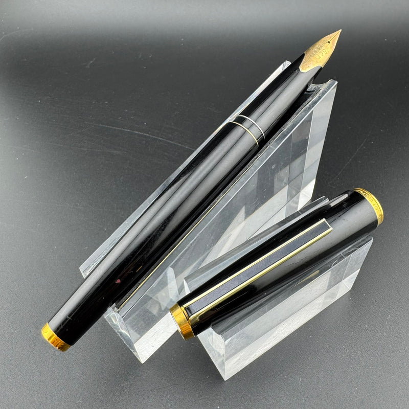 Pilot Custom Resin K-500RS Fountain Pen 14K Gold Extra-Fine Nib Aug 1976