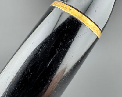 Montblanc Meisterstück No. 149 Fountain Pen 18C Gold Fine Nib Two-Groove Feed