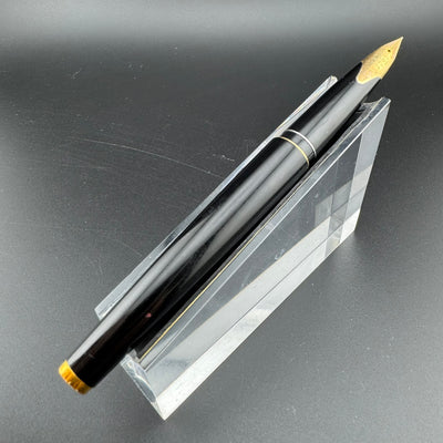 Pilot Custom Resin K-500RS Fountain Pen 14K Gold Extra-Fine Nib Aug 1976