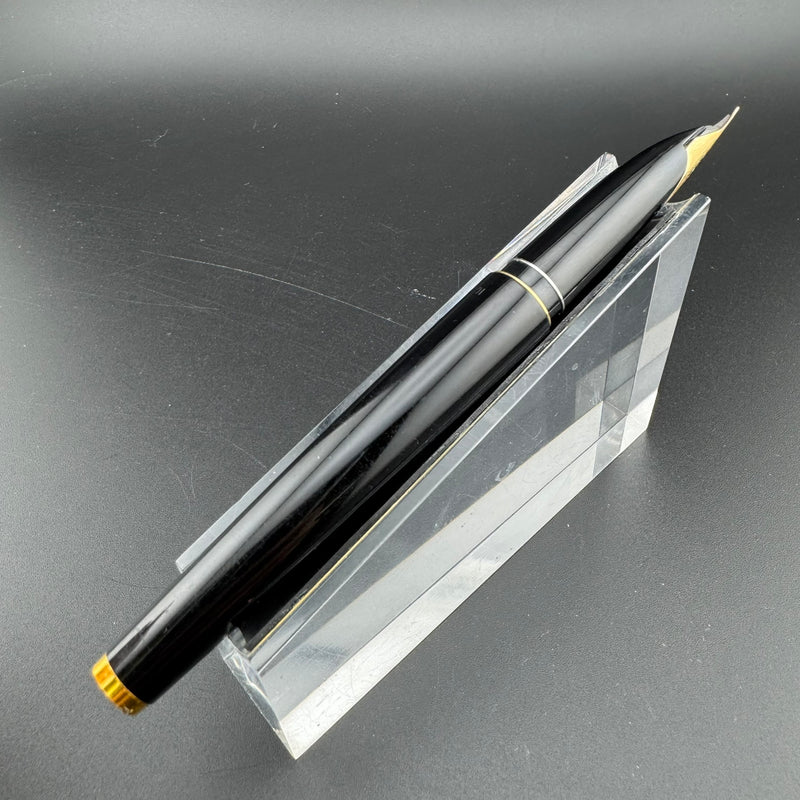 Pilot Custom Resin K-500RS Fountain Pen 14K Gold Extra-Fine Nib Aug 1976