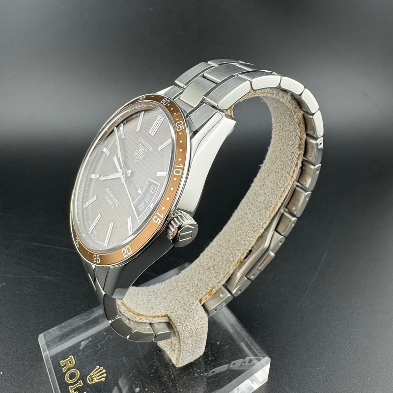 Tag Heuer Carrera Calibre 5 REF. WV21N Automatic Watch w/Box