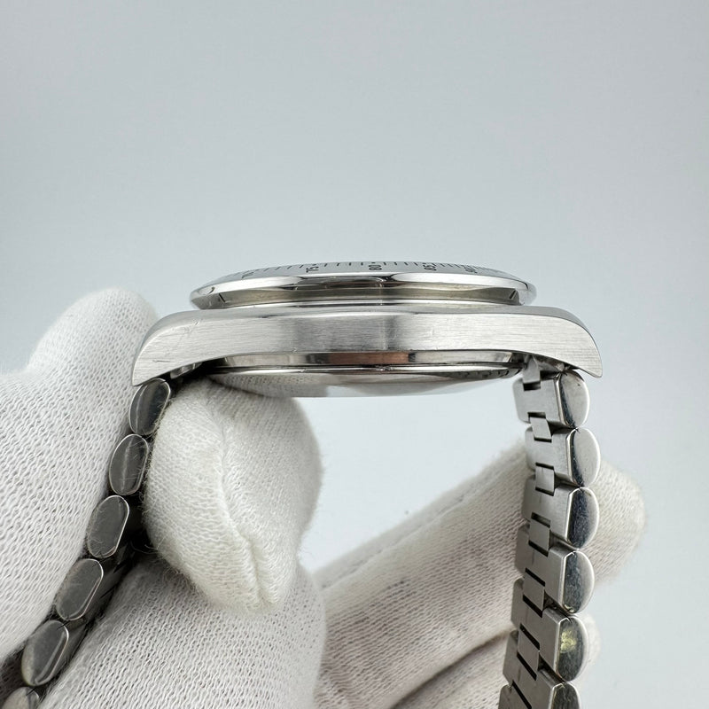 Omega Speedmaster Date REF 3511.50 Reverse Panda Chronograph Watch