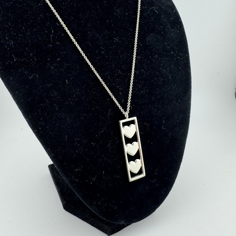 Tiffany & Co. Triple Heart Plate 925 Sterling Silver Pendant Necklace