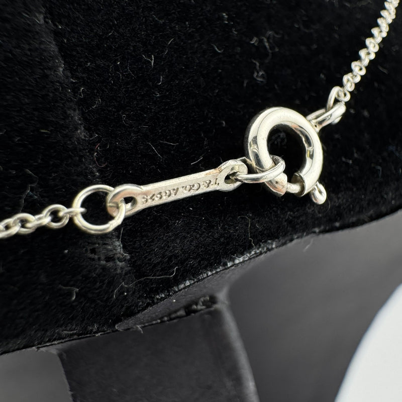 Tiffany & Co Paloma Picasso Olive Leaf 925 Sterling Silver Pendant Necklace