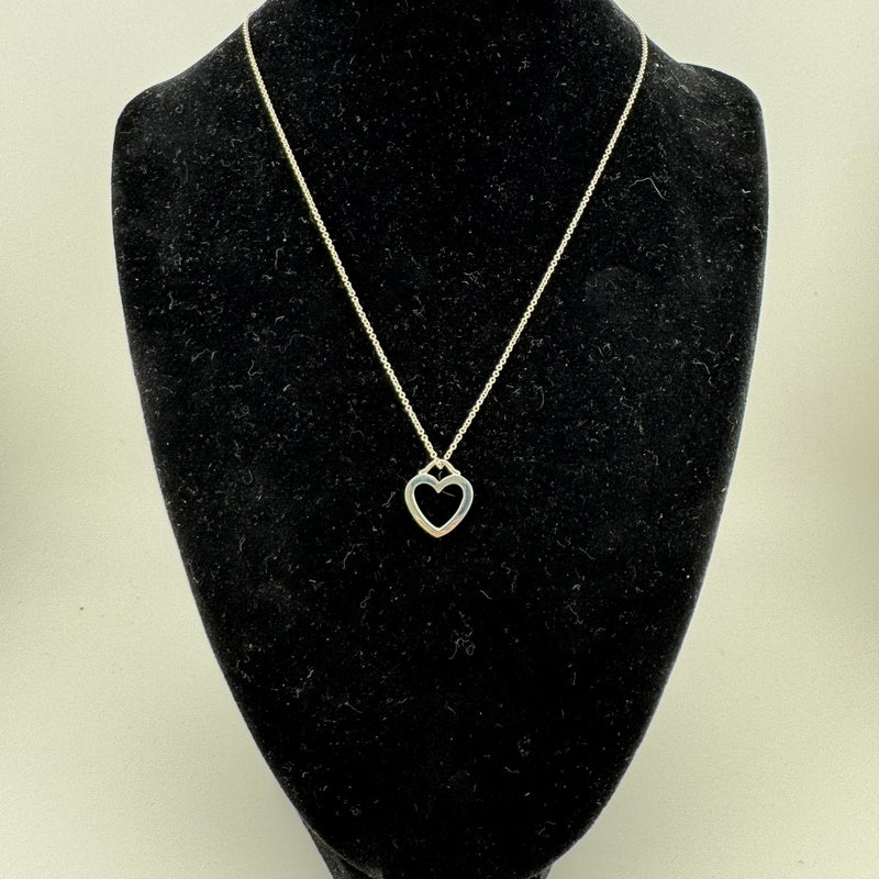 Tiffany & Co Sentimental Heart 925 Sterling Silver Pendant Necklace