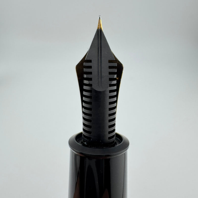 Montblanc Meisterstück No. 149 Fountain Pen 14C Gold Tri-Color Extra-Fine Nib Serviced