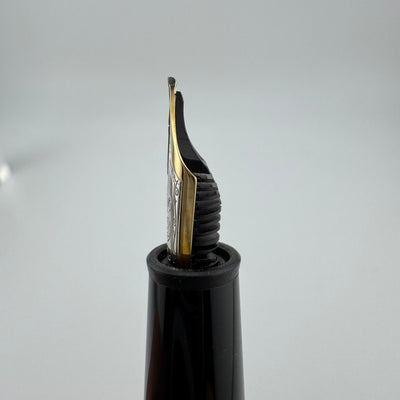 Montblanc Meisterstück No. 145 Classique Fountain Pen 14K Gold Fine Nib