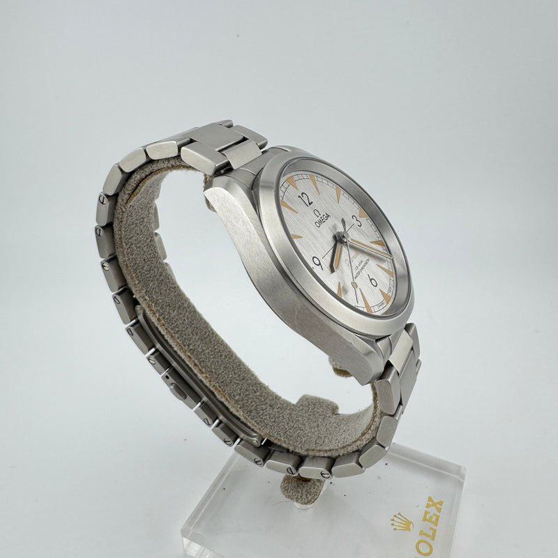 Omega Seamaster Railmaster REF 220.10.40.20.06.001 Men&