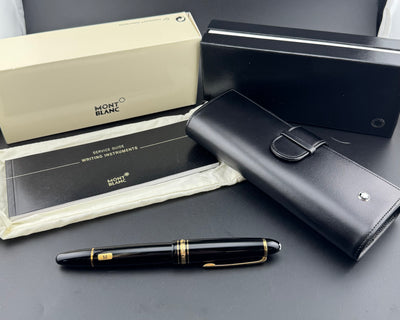 Montblanc Meisterstück 147 Traveller Fountain Pen 14K Gold Medium Nib w/Case & Box