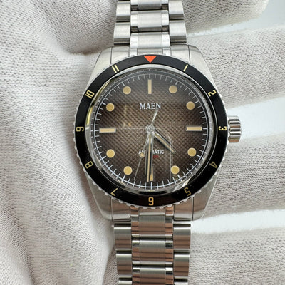 Maen Hudson 38 Mk4 Fume Honeycomb Dial Men's Automatic Dive Watch w/Box