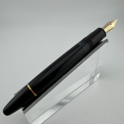 Montblanc Meisterstück No. 146 Fountain Pen 14K Gold Extra-Fine Nib Serviced