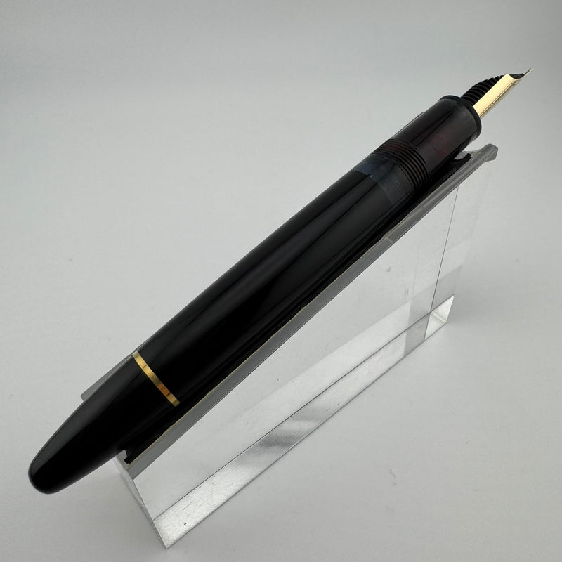 Montblanc Meisterstück No. 146 Fountain Pen 14K Gold Extra-Fine Nib Serviced