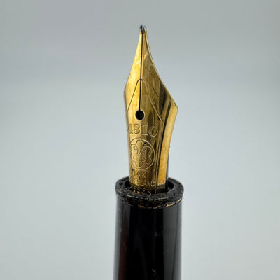 Montblanc Meisterstück No. 144 Burgundy Classique Fountain Pen 14K Gold Fine Nib