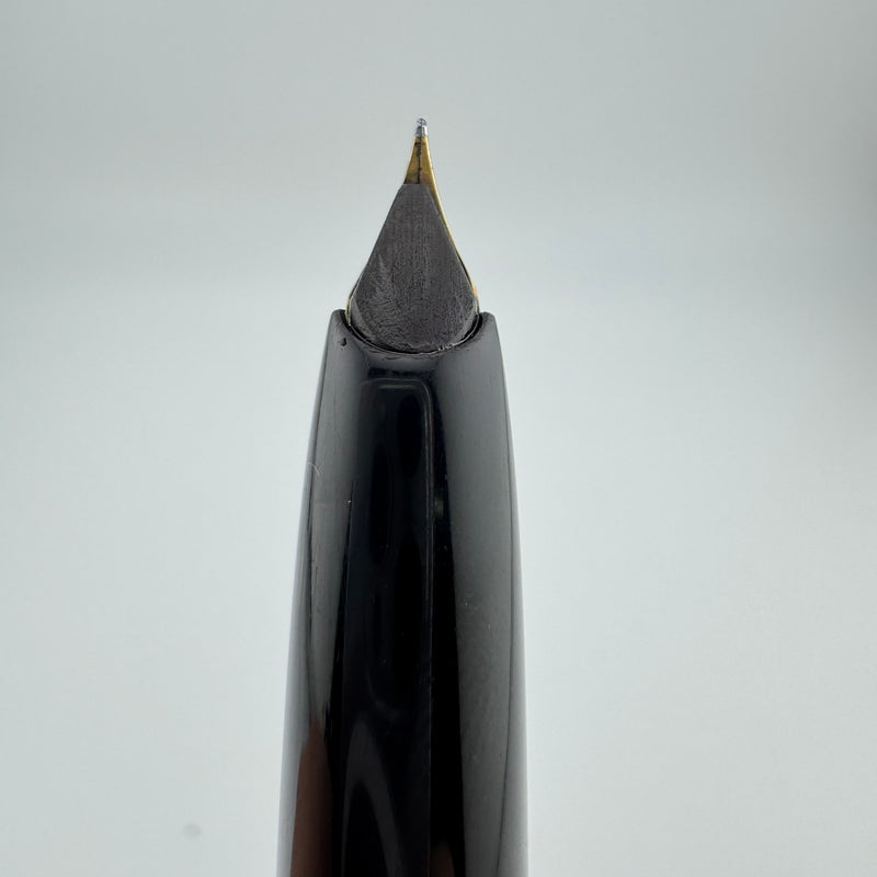 Montblanc No. 24 Black Resin Fountain Pen 14C Gold Fine Nib Serviced