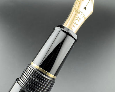 Platinum Century #3776 Fountain Pen 14K Gold Medium Nib