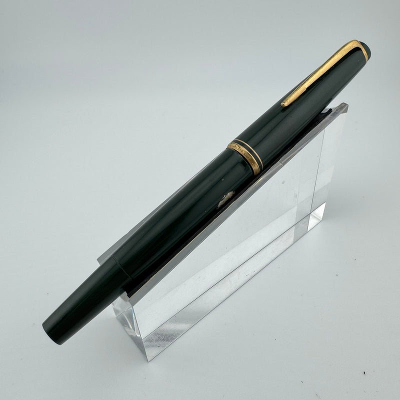 Montblanc No. 22 Green Resin Fountain Pen 14C Gold Medium Nib For Parts