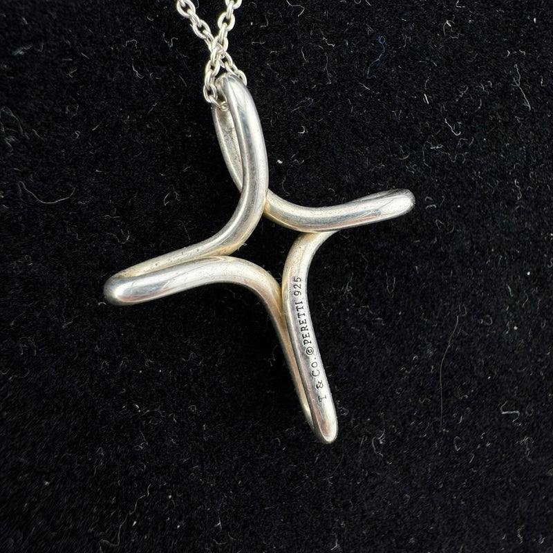 Tiffany & Co Elsa Peretti Infinity Cross 925 Sterling Silver Necklace