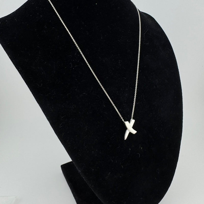 Tiffany & Co Paloma Picasso Kiss Cross 925 Sterling Silver Pendant Necklace