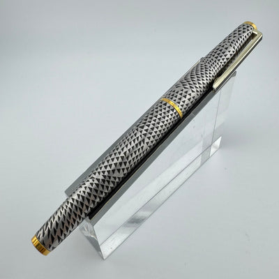 Pilot Custom Steel Etched Jukai Triangle Fountain Pen 18K Gold Fine Nib