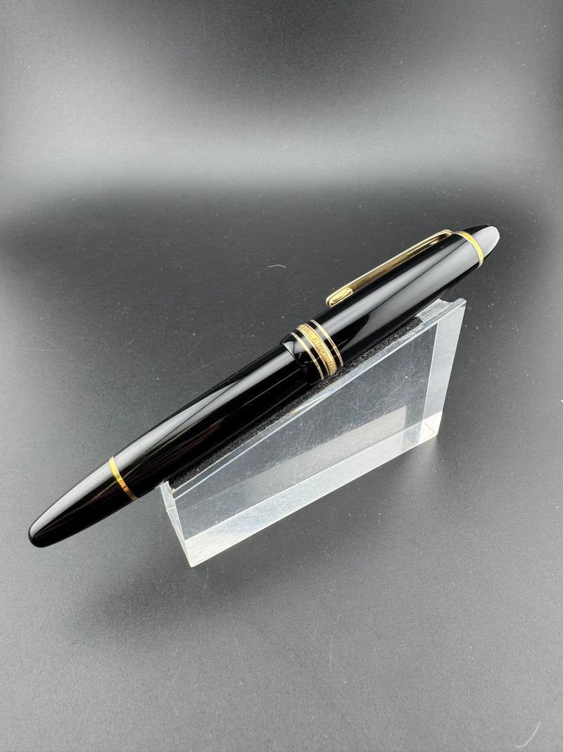 Montblanc Meisterstück No. 146 Fountain Pen 14K Gold Fine Nib Serviced