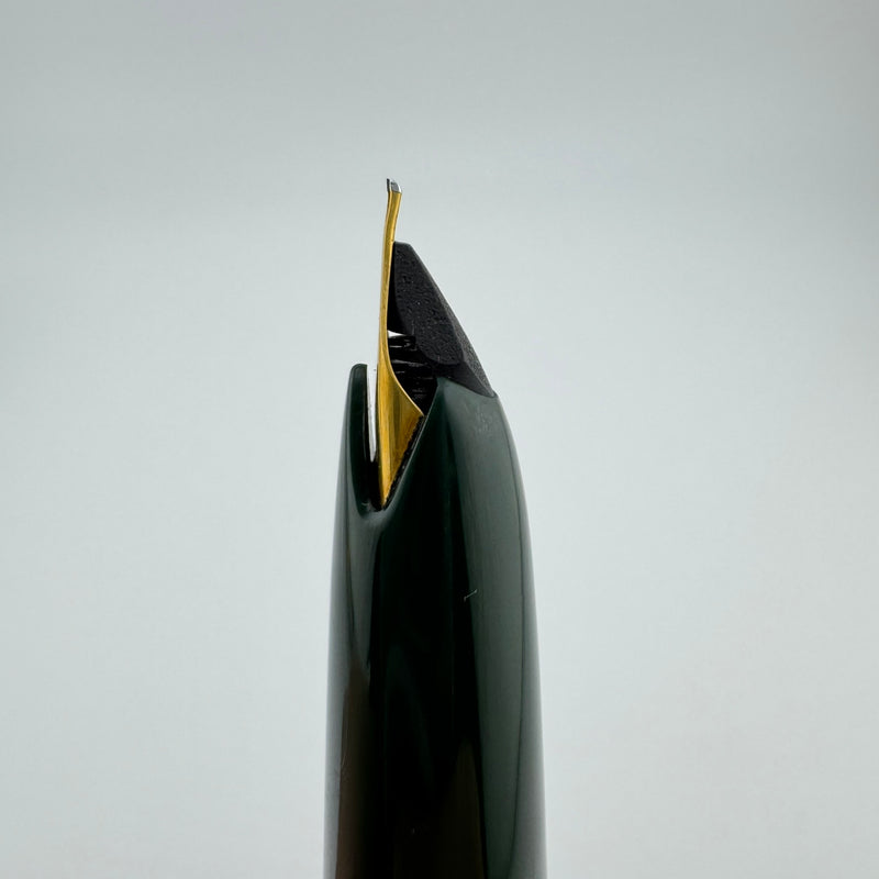 Montblanc Meisterstück No. 72 Green Fountain Pen 18C Gold EF Nib Serviced