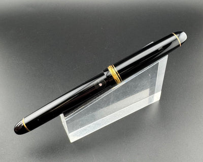 Pilot Custom 74 Black Resin Fountain Pen 14K Gold Extra-Fine Nib Jul 1996