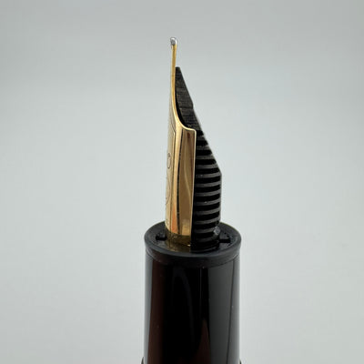 Montblanc Meisterstück No. 146 Fountain Pen 14K Gold Fine Nib Serviced