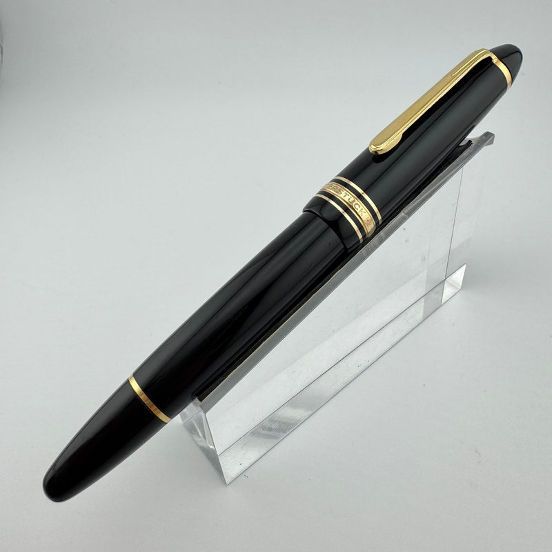 Montblanc Meisterstück No. 146 Fountain Pen 14K Gold Fine Nib Serviced