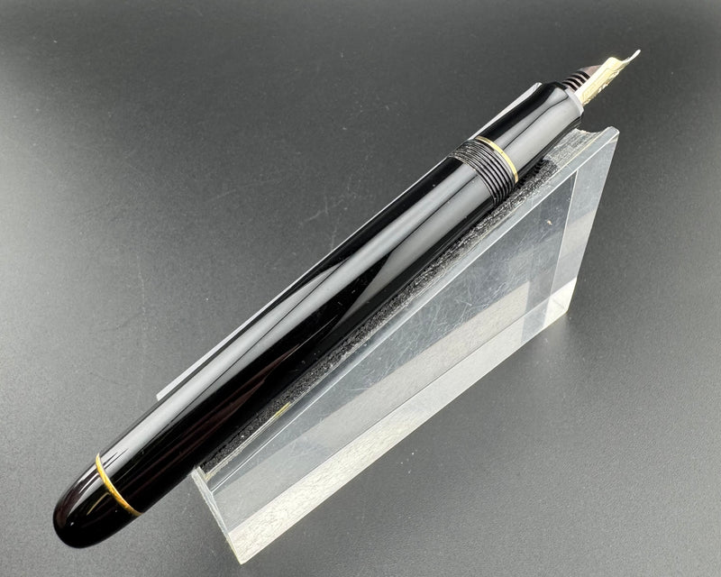 Pilot Custom 74 Black Resin Fountain Pen14K Gold Fine Nib Aug 1995