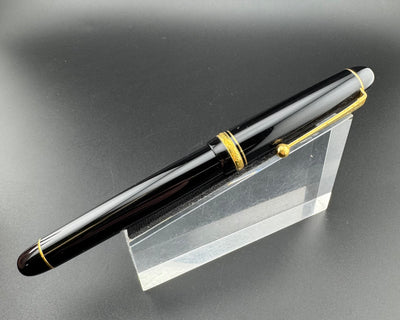 Pilot Custom 74 Black Resin Fountain Pen14K Gold Fine Nib Aug 1995