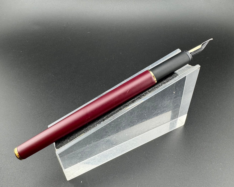 Montblanc Slimline CS Burgundy Fountain Pen GP Steel Extra-Fine Nib