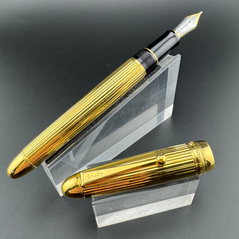 Pilot Custom 748 FKK-8000G-S Gold Stripe Fountain Pen 18K Gold Med Nib Jul 1993