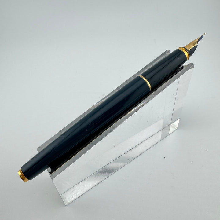 Pilot Deluxe Blue Urushi Fountain Pen 14K Gold Medium Nib March